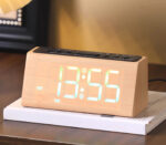 Orologio Retrò in Legno | Sveglia Digitale LED con Display ad Alta Definizione | Design Elegante per Scrivania e Decorazione 7